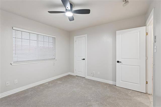 Building Photo - 2901 Branch Oaks Dr