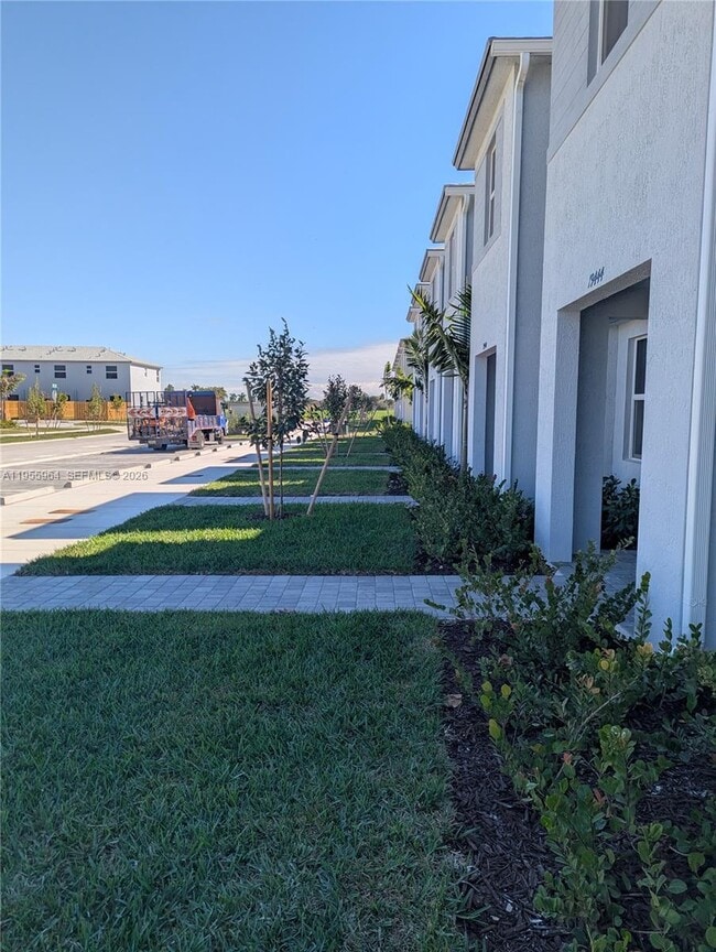 Building Photo - 338 SW 338th St