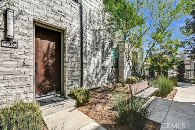 Building Photo - 11053 Momentum Dr