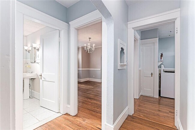 Building Photo - 30 Taft Ave