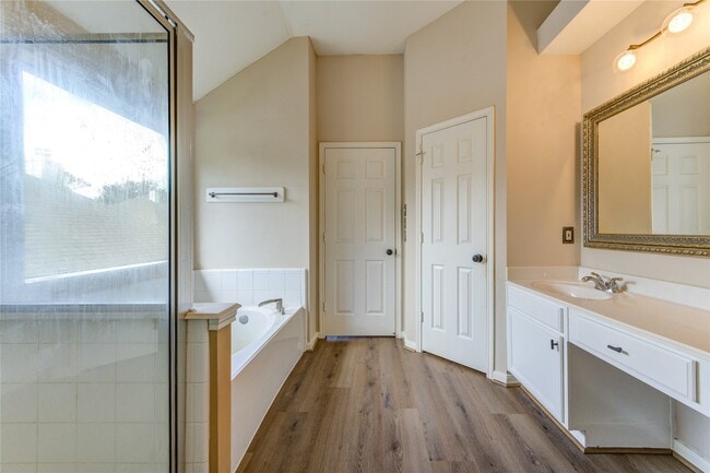 Building Photo - 1223 Oak Canyon Ln