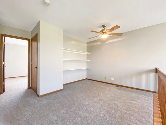Building Photo - 17617 Horseshoe Ln