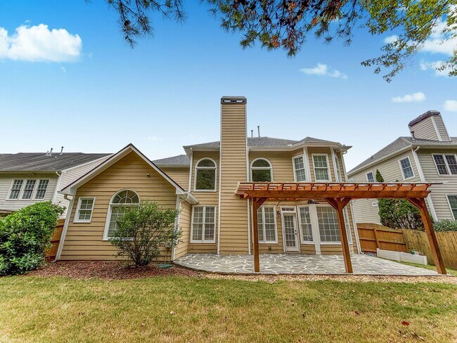 Building Photo - Gorgeous Home in Mableton