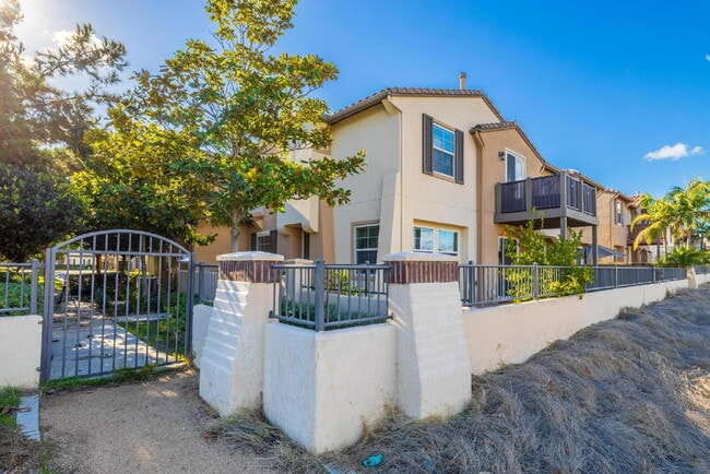 Building Photo - 1423 Caminito Garibay