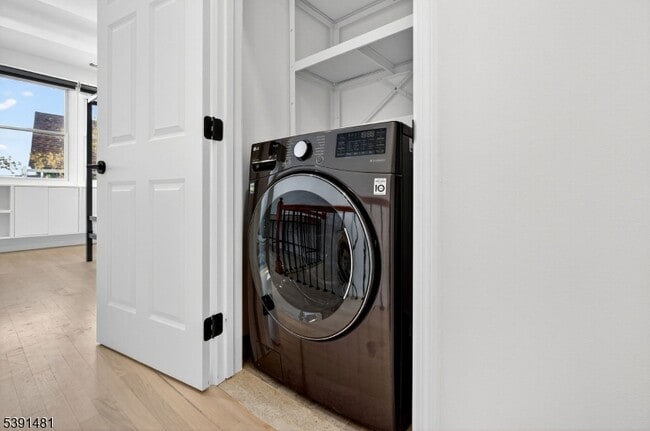 Building Photo - 159 Palisade Ave