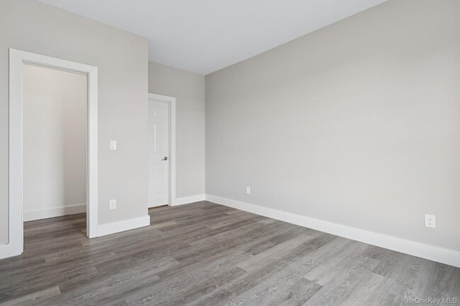 Building Photo - 153 Greenwich Ave