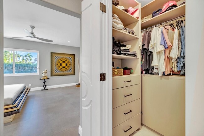 Building Photo - 750 Harrison St