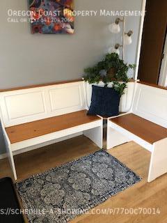 Building Photo - 2bed/2bath home on the river and close to ...