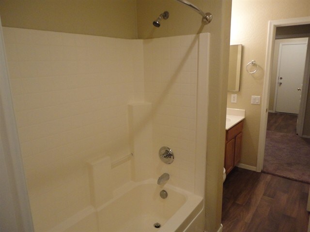 Building Photo - 11210 W Rio Vista Ln