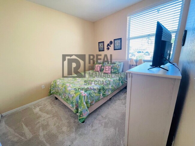 Building Photo - 15449 Bellamar Cir