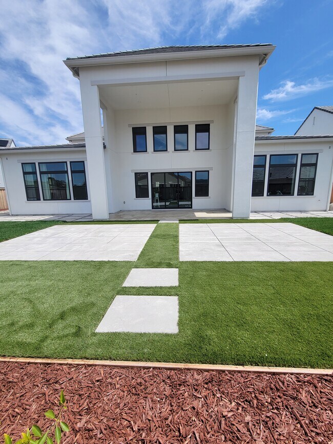 Building Photo - 2163 Shadow Creek Ct