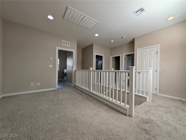 Building Photo - 6891 Dragonfly Rock St