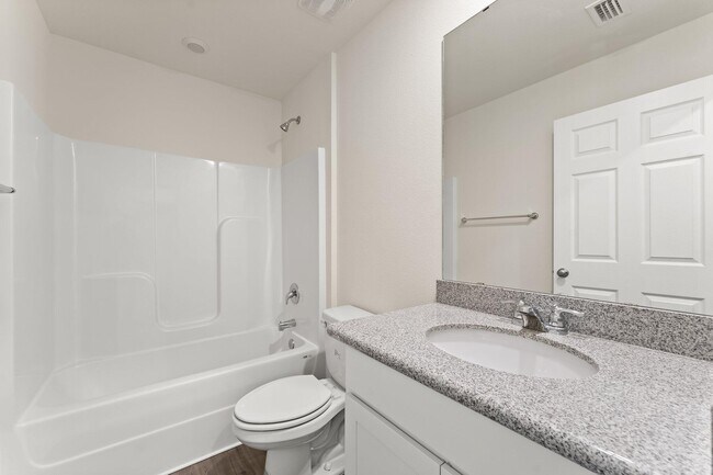 Building Photo - 794 Riverwalk Cir