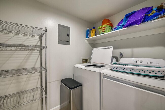 Building Photo - 23223 Front Beach Rd