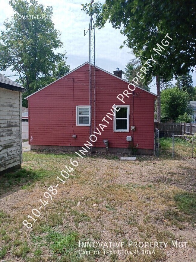 Building Photo - 2126 Monteith St