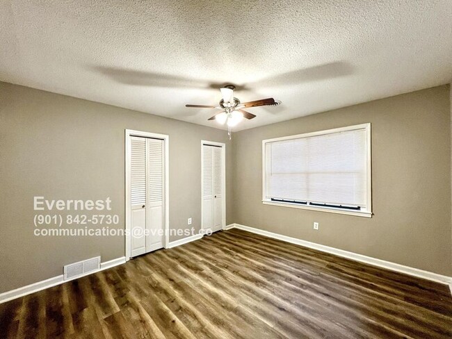 Building Photo - 731 Cumberland Cove