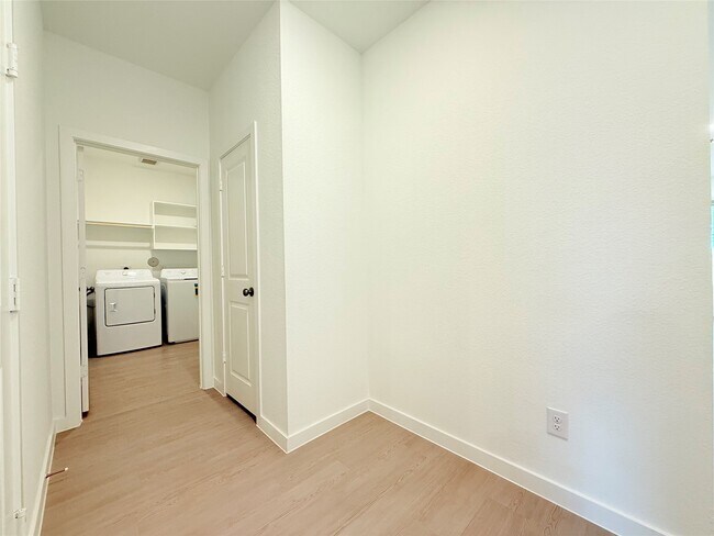 Building Photo - 3017 Waterwood Pass Dr