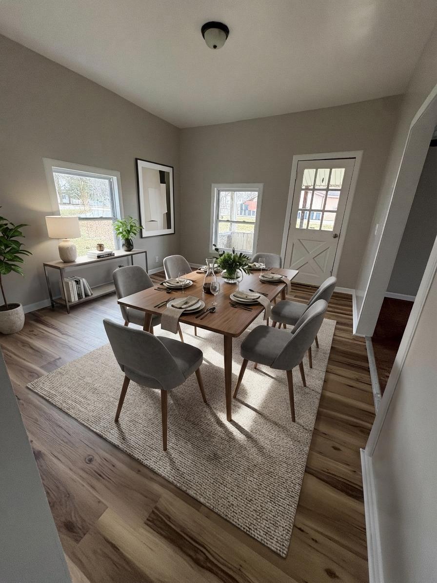 Building Photo - 205 S Broadway St