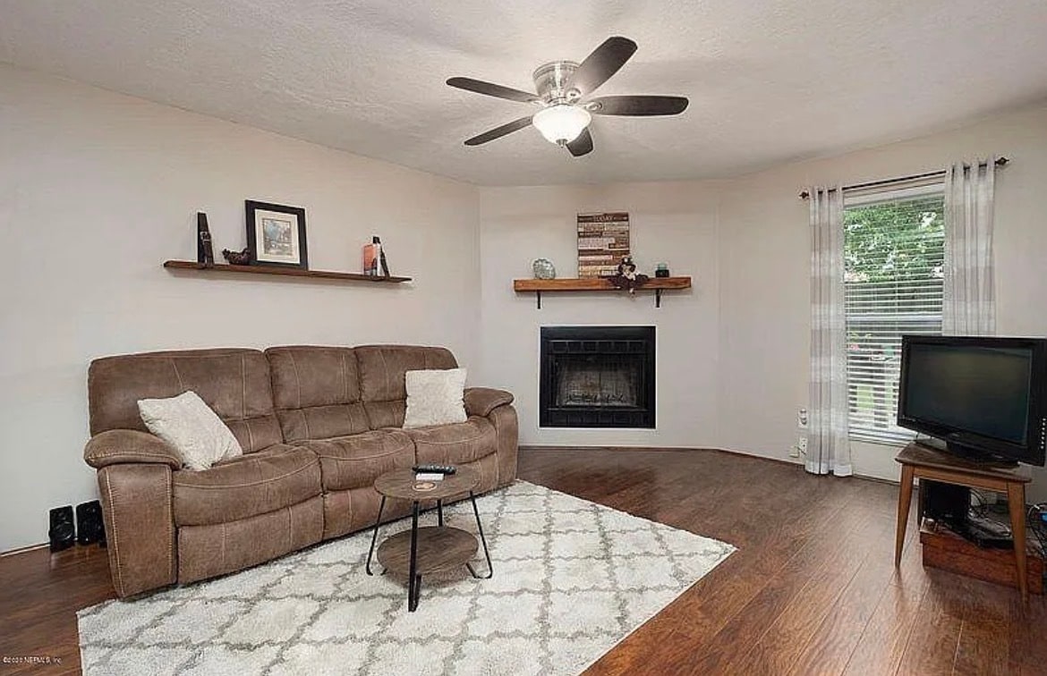 Building Photo - 8079 Village Gate Ct