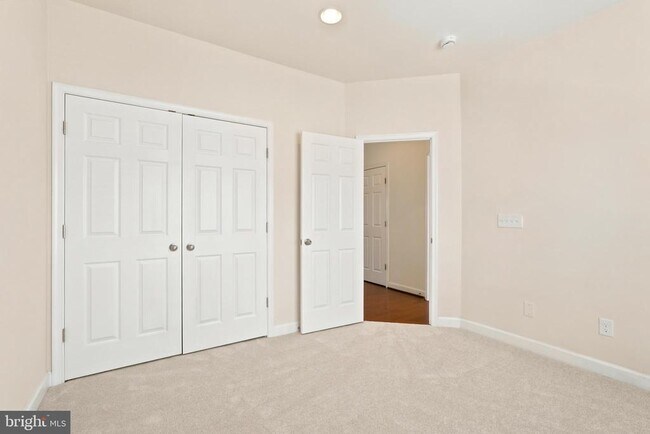 Building Photo - 42615 Beckett Terrace