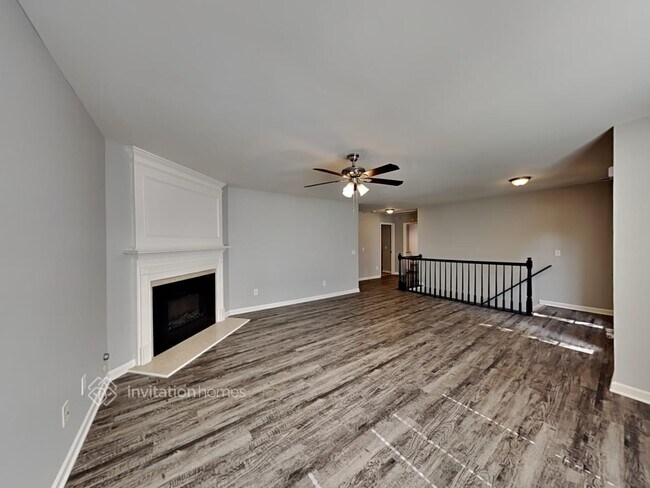 Building Photo - 2619 McGuire Dr