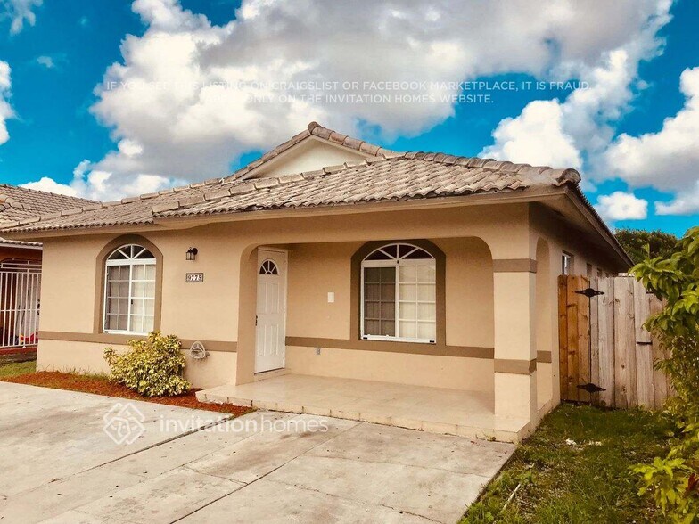 Building Photo - 9775 NW 126th Terrace