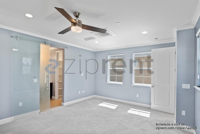 Building Photo - 4330 Trolan Ln