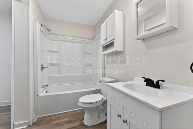 Building Photo - 2008 Pride Ave