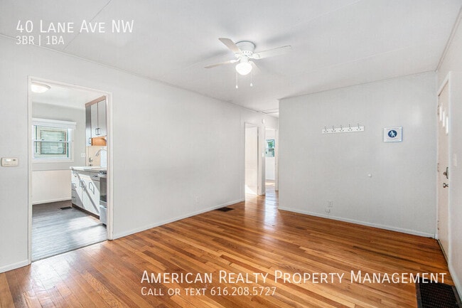 Building Photo - 40 Lane Ave NW