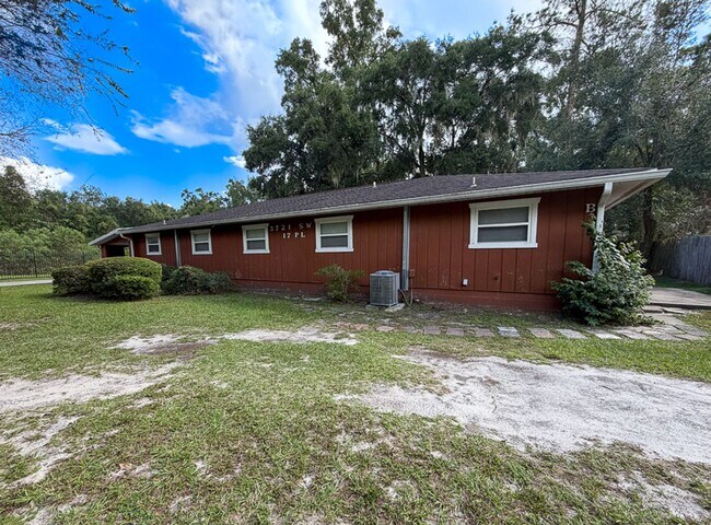 Building Photo - 2294 - Shady Forest