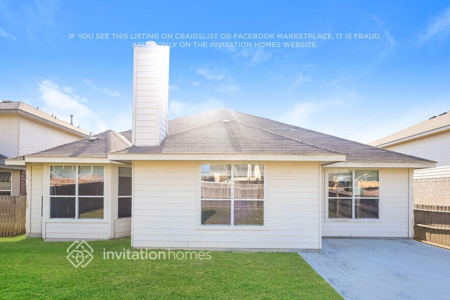 Building Photo - 5823 Palmetto Way