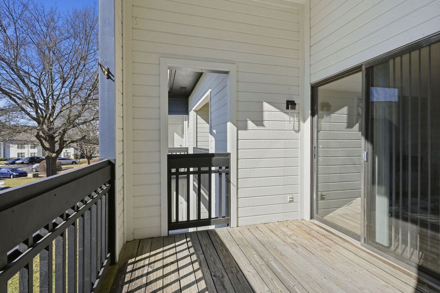 Building Photo - 2301 Deer Path Cir