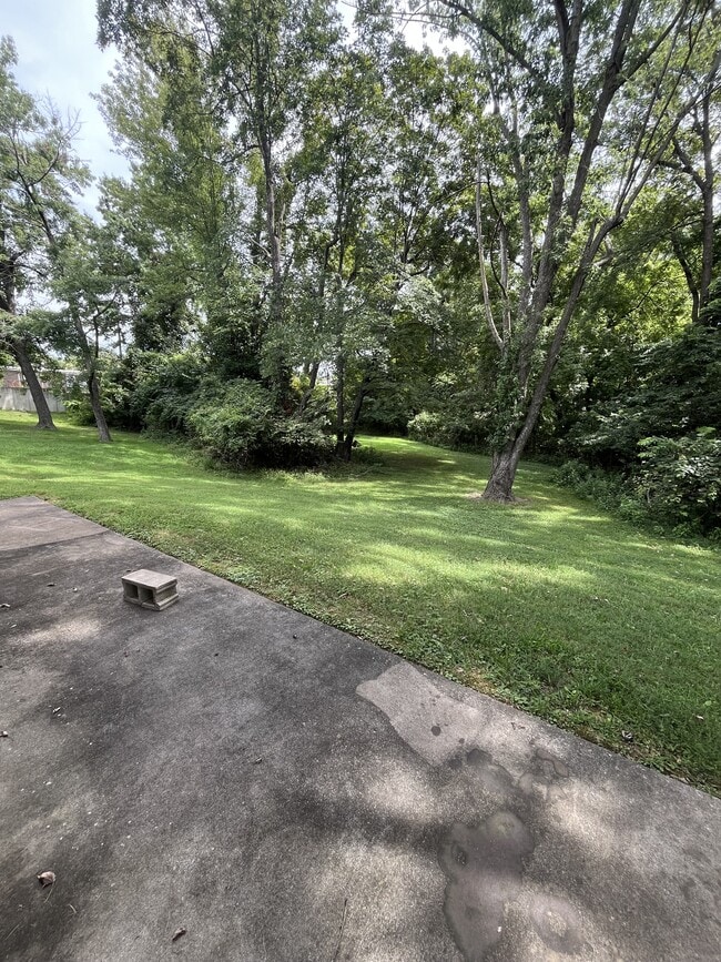 Building Photo - 509 Zoll St