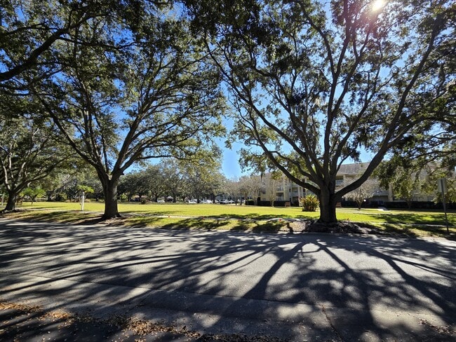 Building Photo - 2690 Coral Landings Blvd