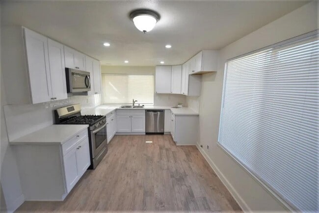 Building Photo - 23303 Tristin Dr