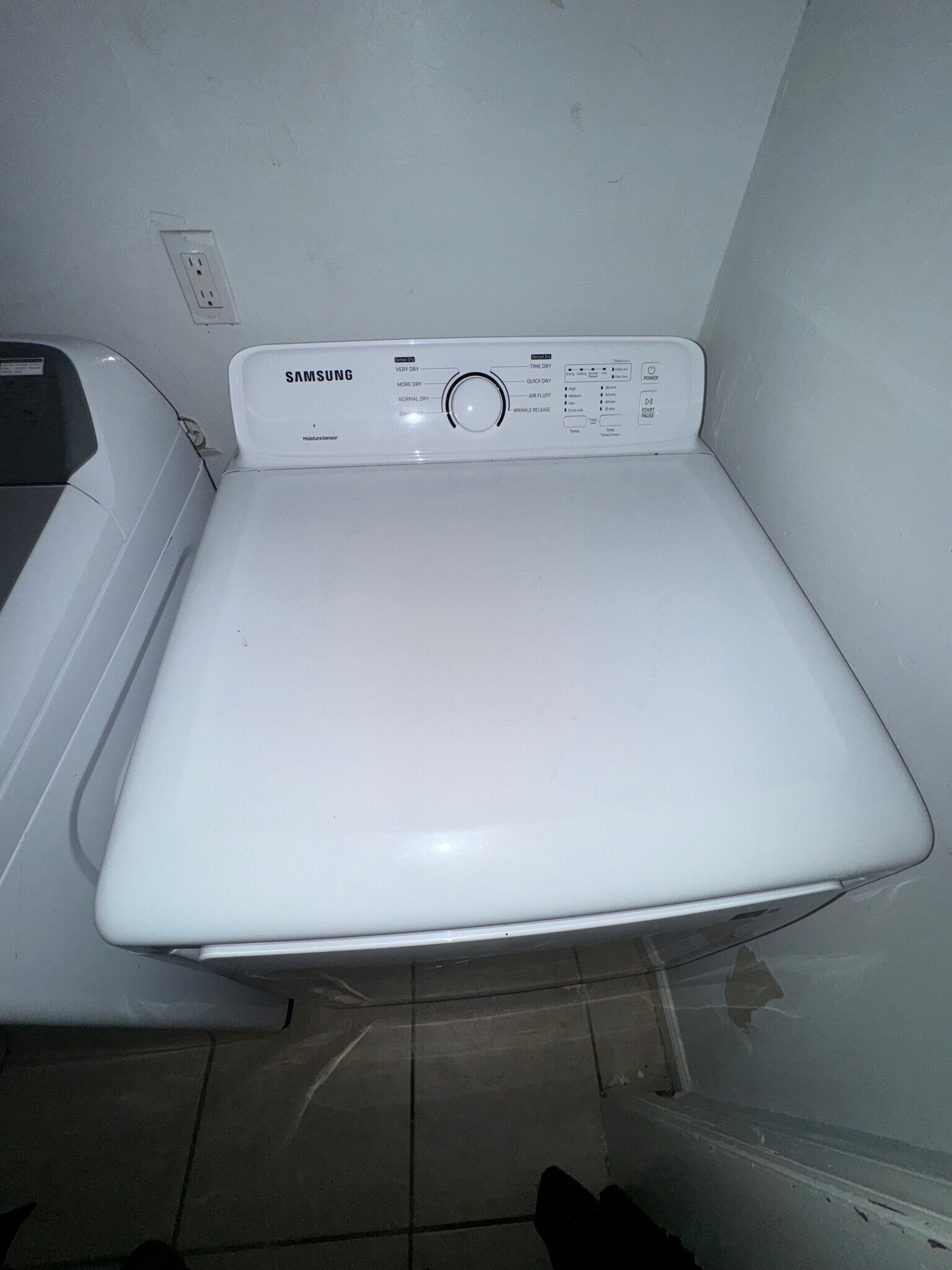 Building Photo - 1924 Nekoma Ct