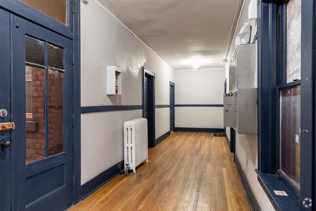 Lobby/Hallway - The Keyes