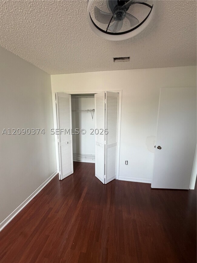 Building Photo - 13893 SW 62nd Terrace