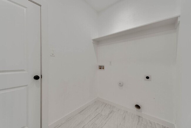 Building Photo - 3612 El Cajon Ave