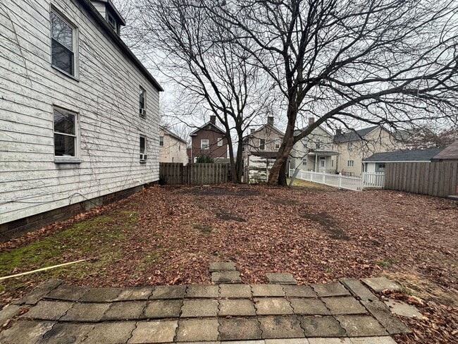 Building Photo - New Year, New Home, $500 Off!  This is a Lease-to-Own – Not a typical rental.