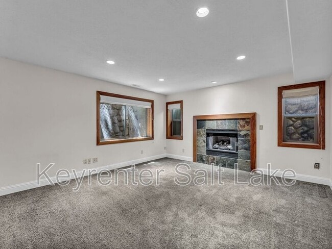 Building Photo - 2178 Netties Pl