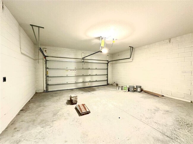 Building Photo - 3296 Rolling Plns Cir