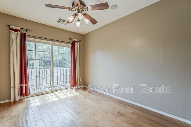 Building Photo - 885 S Osborn Ln