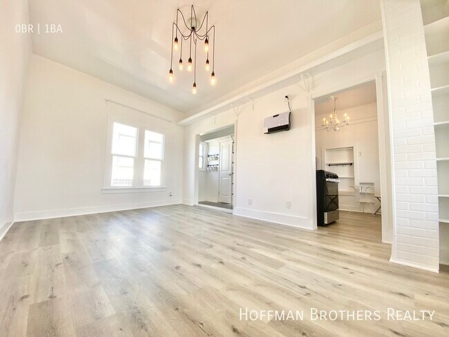 Primary Photo - 8103 W 3rd St