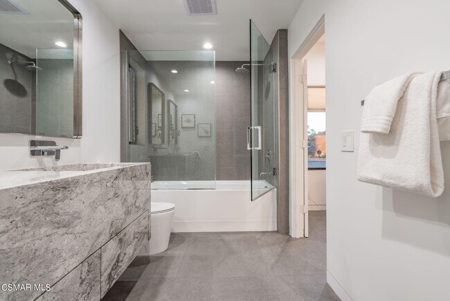 Building Photo - 3095 Palo Verde Cir