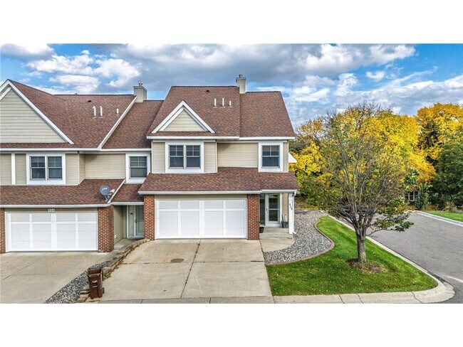 Building Photo - 926 Ramsey St