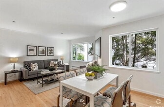 Building Photo - "Chic San Francisco Retreat: Spacious 1-Be...