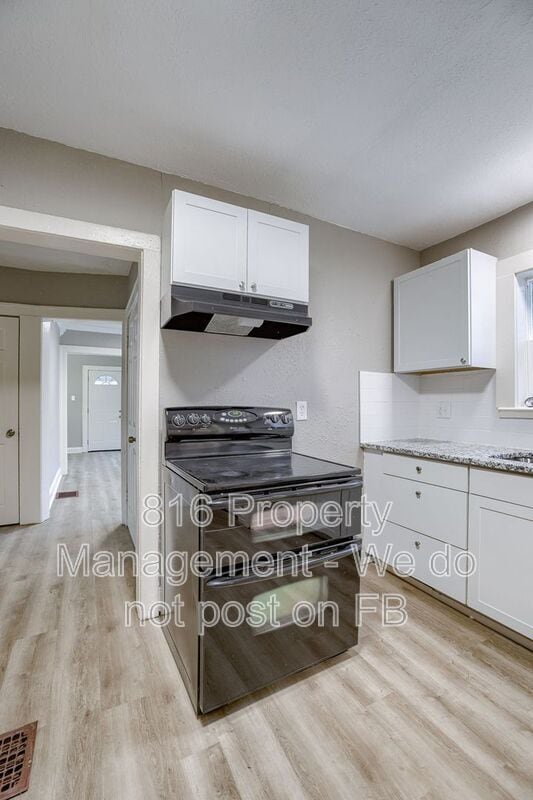 Building Photo - 5702 Euclid Ave E