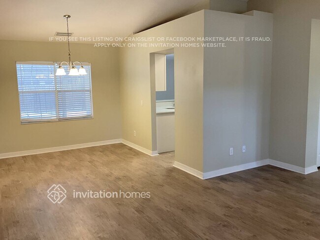 Building Photo - 1240 Sleepy Hollow Ln