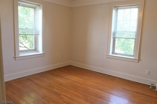 Building Photo - 503 Carleton Rd